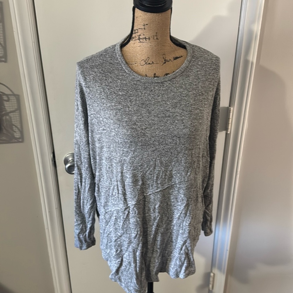 Karen Kane Gray size small sweater